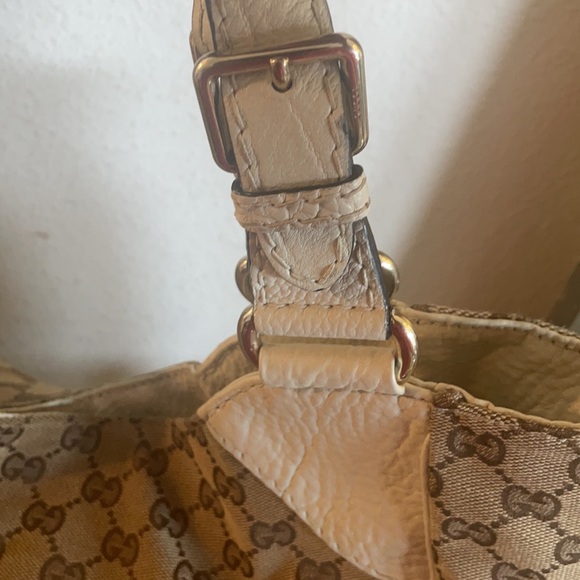 Gucci Monogram Satchel Bag - Picture 4 of 15